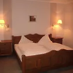 Landhotel Pingel Зундерн