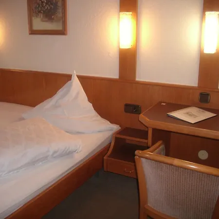 Landhotel Pingel 3* Зундерн